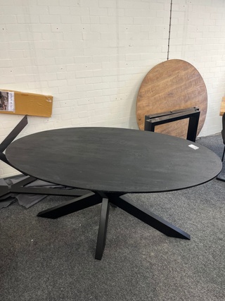 Eetkamertafel Mango Milaan 160cm, zwart